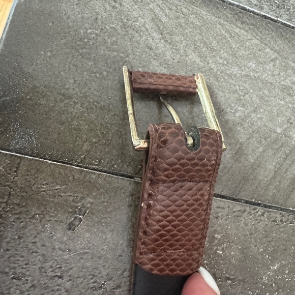 VINTAGE Mexico Brown Leather Textured Belt Gold Hardwear Size 36 - Picture 5 of 10